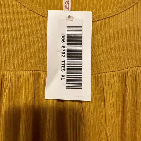 Size XL Mustard Yellow Filly Flair Top. Frilled Sleeves - Picture 3 of 4